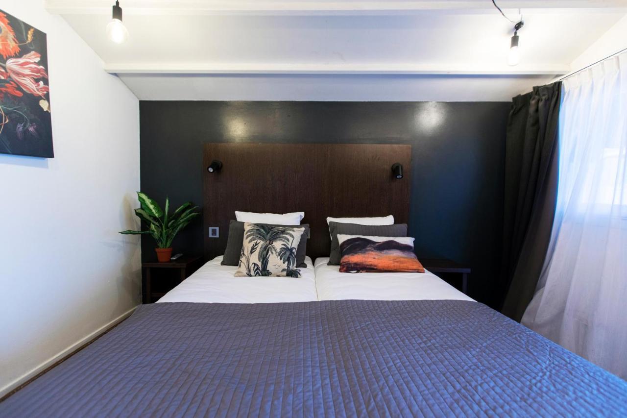 Quentin England Hotel Amsterdam Bagian luar foto