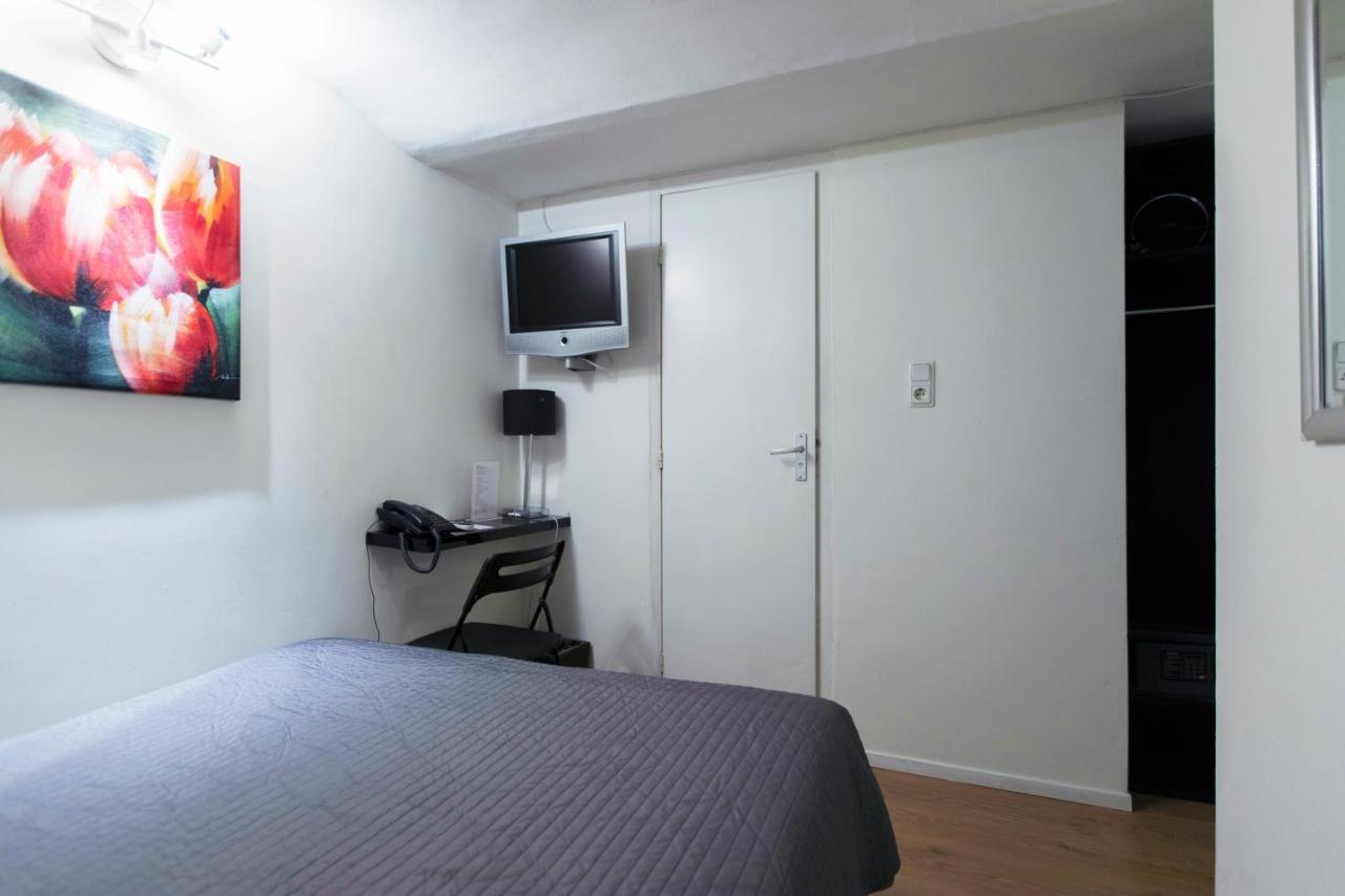 Quentin England Hotel Amsterdam Bagian luar foto