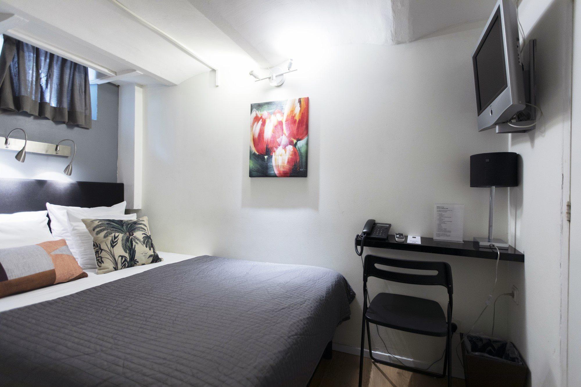 Quentin England Hotel Amsterdam Bagian luar foto
