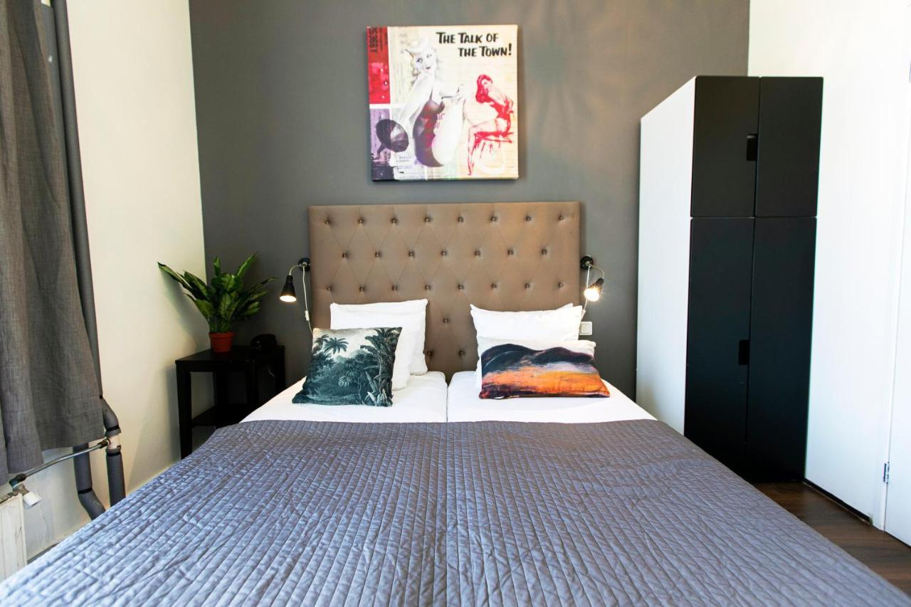 Quentin England Hotel Amsterdam Bagian luar foto
